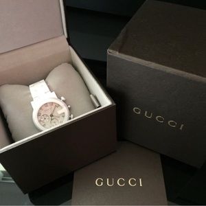 Brand new, never worn, original Gucci watch: 38mm white ceramic and steal case